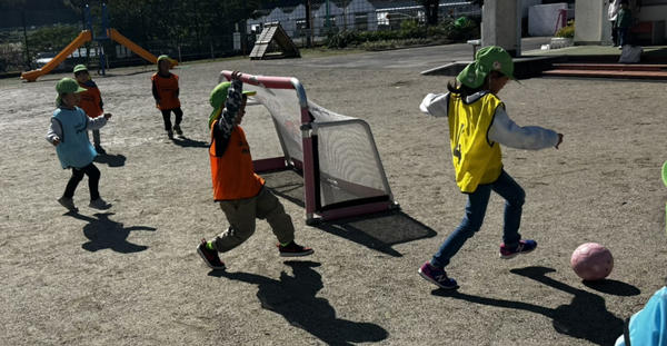 国府幼稚園でサッカー巡回指導を実施いたしました