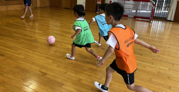 若葉保育園でサッカー巡回指導を実施いたしました