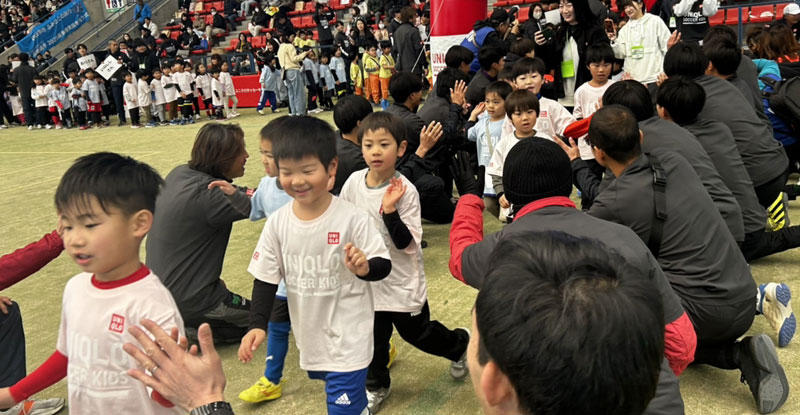 JFAユニクロサッカーキッズでサッカー巡回指導を実施いたしました